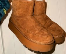 style Platform Boots