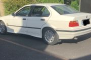 Bmw 3-series 1992. Final Price. No Offers