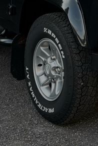 Landrover Boost Alloy OEM wheels