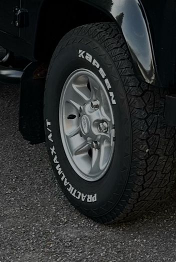 Landrover Boost Alloy OEM wheels