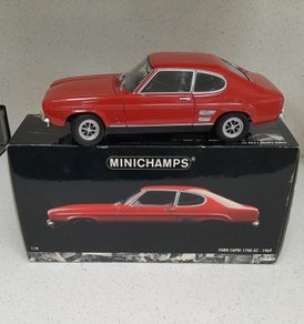 Minichamps - Ford Capri 1700 GT 1969 - 1/18 Scale