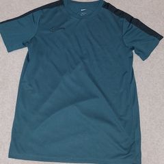 Nike t shirt