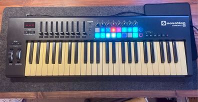 QUICK SALE: Novation Launchkey 49 MK2 MIDI Keyboard Controller