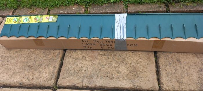 Apollo  Lawn Edge