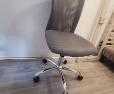 desk chair
