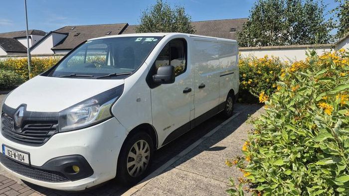 van for  breaking