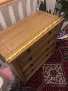 Chest of drawers
