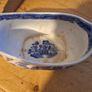 Willow pattern gravy boat Image 3