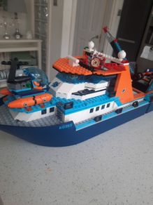 LEGO ship good condition
