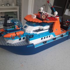 LEGO ship good condition