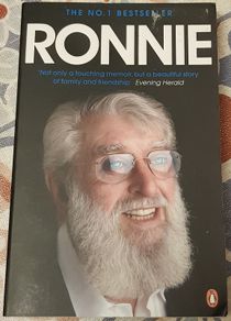 Ronnie: The Official Autobiography Of Ronnie Drew by Ronnie Drew