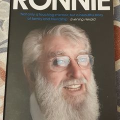 Ronnie: The Official Autobiography Of Ronnie Drew by Ronnie Drew
