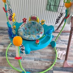 jumperoo