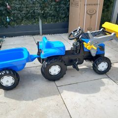 kids tractor and trailor