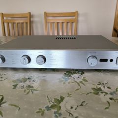 Audiolab 8200A