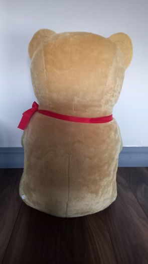 Limited Edition XL Lindt Love Bear