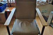orthopaedic armchair