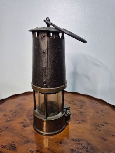 Rare Antique Type S L Miners Safety Lamp Protector Lamp Co. No. 199