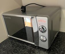 Russell Hobbs 17L 700W Microwave - Silver, Less Than 2 Years Old
