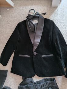 boys suit