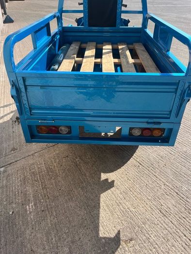 3 wheeled 24 volt electric mobility scooter tuktuk