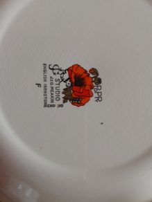 Mid Century Complete Meakin "Poppy" Dinner Service