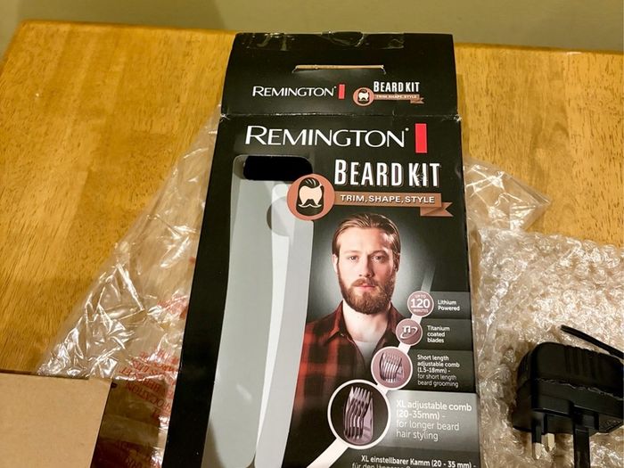 2x Remington Multi Groomer - 3 piece Mens Grooming Kit beard, face hair trimmer clipper - NO BLADE OIL NEEDED MB4045