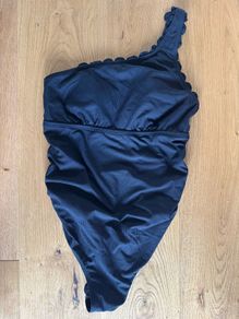 maternity swimsuit
