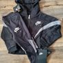 boys nike air tracksuit bnwt Image 3
