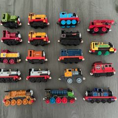 17 x Thomas & Friends (Take n Play) Trains With Rare / Collectable Characters