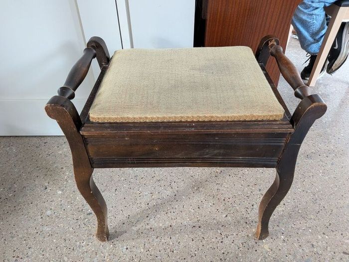 Edwardian Mahogany Piano Stool