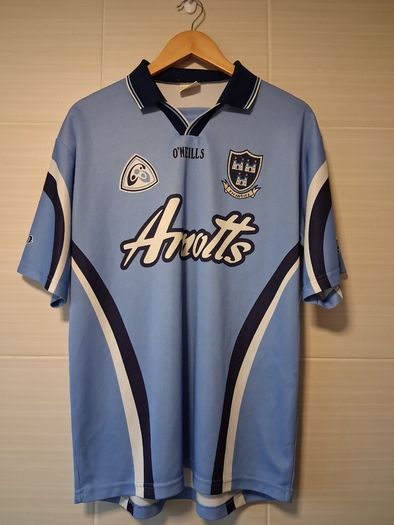 Dublin Jersey.  Official Oneills Dublin GAA Home Jersey From Year 2000. Authentic Original From The Time.  Not A Modern Day Remake.