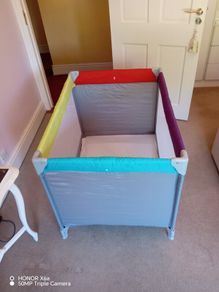 Travel cot