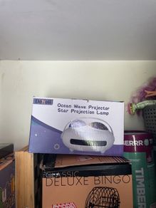 Ocean wave projector