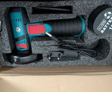 Portable Angle Grinder rechargeable in box