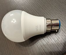 WiZ Smart Connected LED Light Bulb (WiFi / Bluetooth)