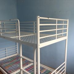 white metal bunk bed frame