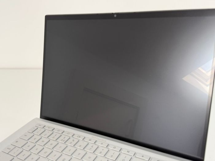 ASUS Chromebook Plus CX54 - As New / Touchscreen / Warranty