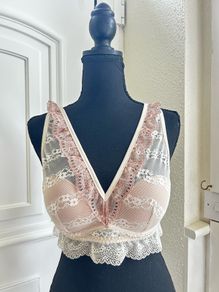 Lingerie pieces