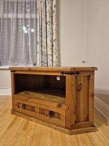 Mexican Pine TV corner unit