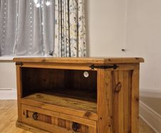 Mexican Pine TV corner unit