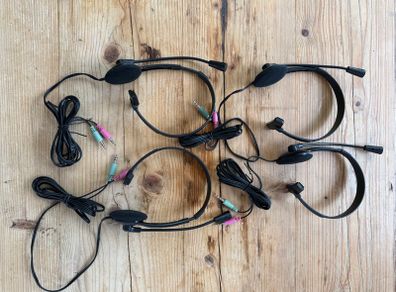 4x Gaming Headphone and Mic