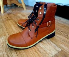 Brown Lace-Up Boots with Double Zip