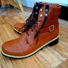 Brown Lace-Up Boots with Double Zip