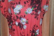 Red floral top from Dunnes size UK18 EUR46 Postage included