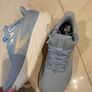 womens sports shoes Image 3