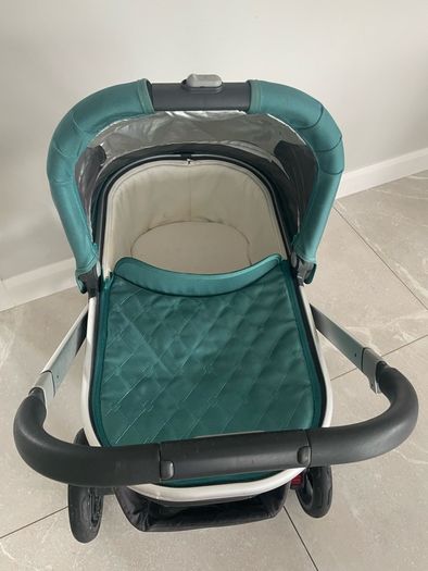 Vista V3 uppababy complete bundle