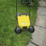 Yard sweeper Image 2