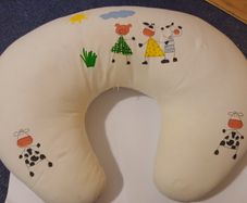 Nursing pillow