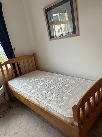 Oak single bed